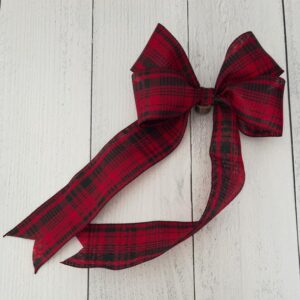 Red-and-black-check-bow