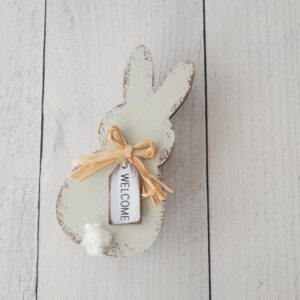 Wood-welcome-tag-bunny
